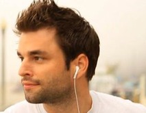 Chris Thompson